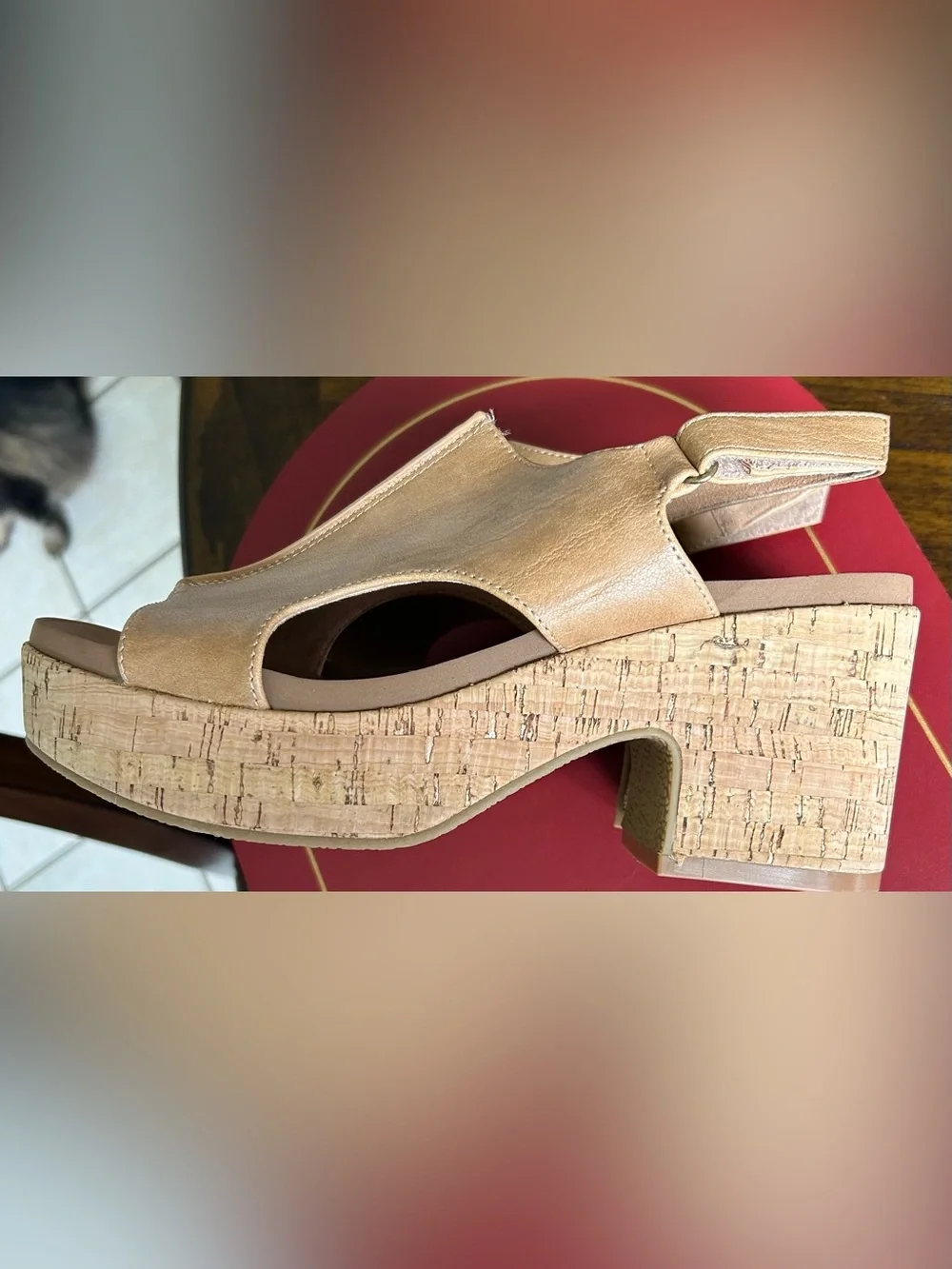 Corkys Lightweight Tan Platform Slingback Sandals with Cork Block Heel. NWOT